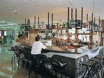 Otel Oasis Park Junior 4*